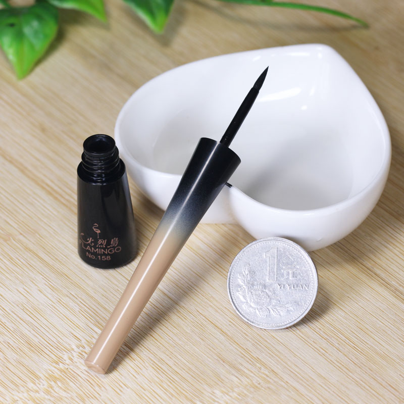 火烈鸟眼线液防水防汗持久不晕染