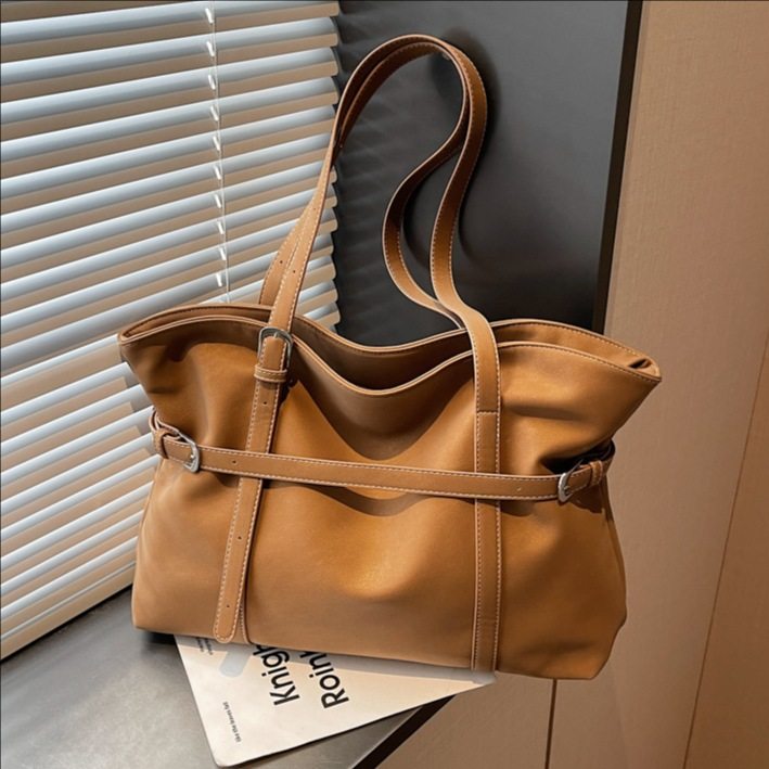 复古大容量腋下包包女式2026春新款简约通勤托特包洋气质感单肩包,箱包皮具/热销女包/男包,托特包,淘宝优惠券,粉丝福利购,淘宝优惠卷