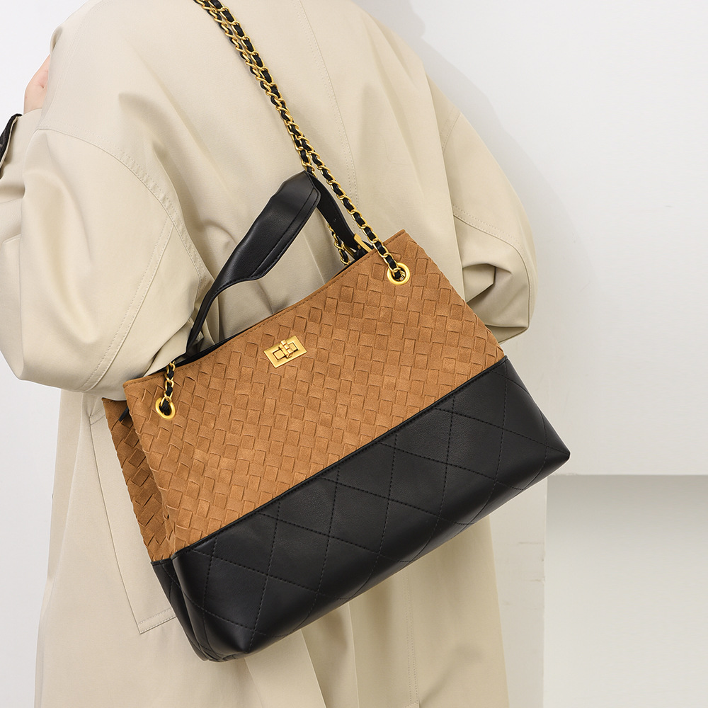 手工编织水桶包2025新款包包通勤时尚高级感单肩包女大容量手提包