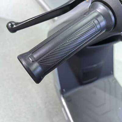 小牛新款NLT外壳车壳烤漆件黑件挡泥板透明板脚踏边条护腿板座桶