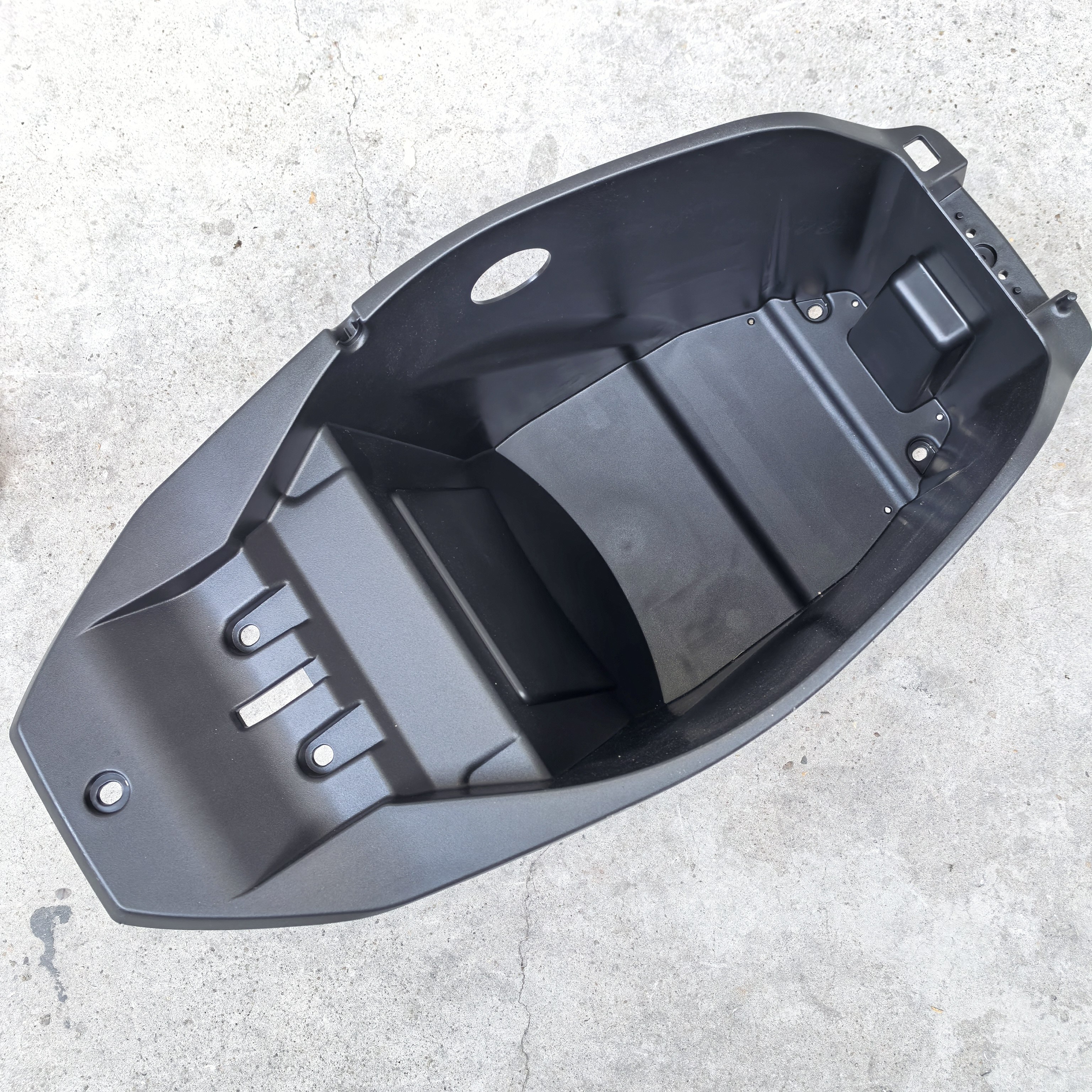 小牛FXT/FX/FXpro/风速原装竞技坐垫升级鞍座驼峰坐垫座桶短座桶