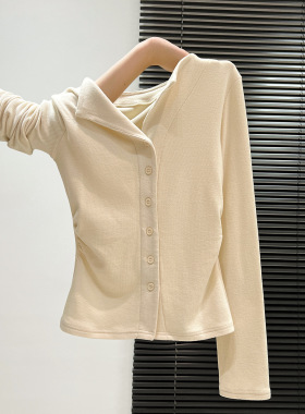 翻领纽扣上衣德绒加厚保暖长袖T恤女2025秋冬新款修身显瘦打底衫