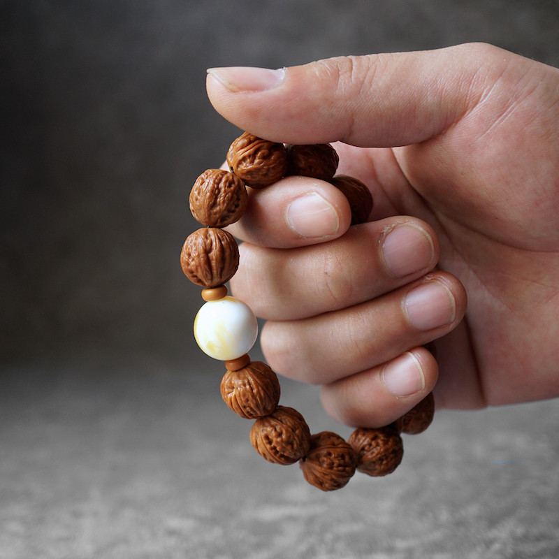 孤品13mm延庆野生小尺寸核桃手串天然蚂蚁纹文玩单圈男女手持佛珠