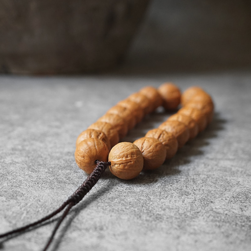 孤品天然野生小核桃手串小尺寸男女士文玩单圈秋子姜黄皮念珠手持