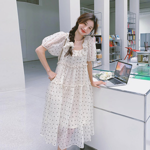 俏皮可爱白色泡泡袖波点连衣裙女夏季2025新款超仙森系小个子长裙图片