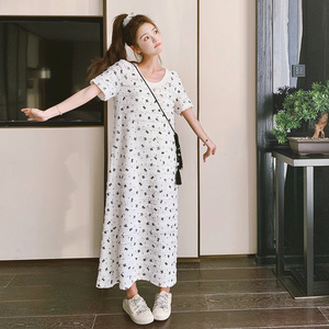 法式温柔风印花连衣裙女夏季新款高级感甜美时尚减龄小个子T恤裙