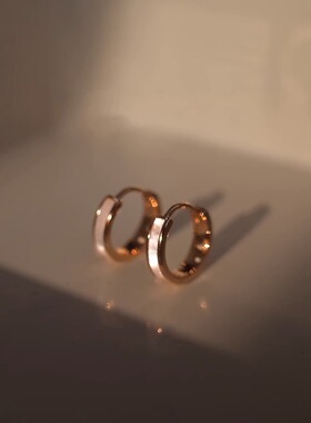 简约素圈耳扣女2023新款爆款小众ins高级感轻奢冷淡风设计感耳圈