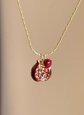 复古安可拉红石榴项链