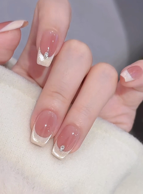 白色法式溜边猫眼穿戴甲2026新款高级感裸色显白美甲穿戴甲片短款