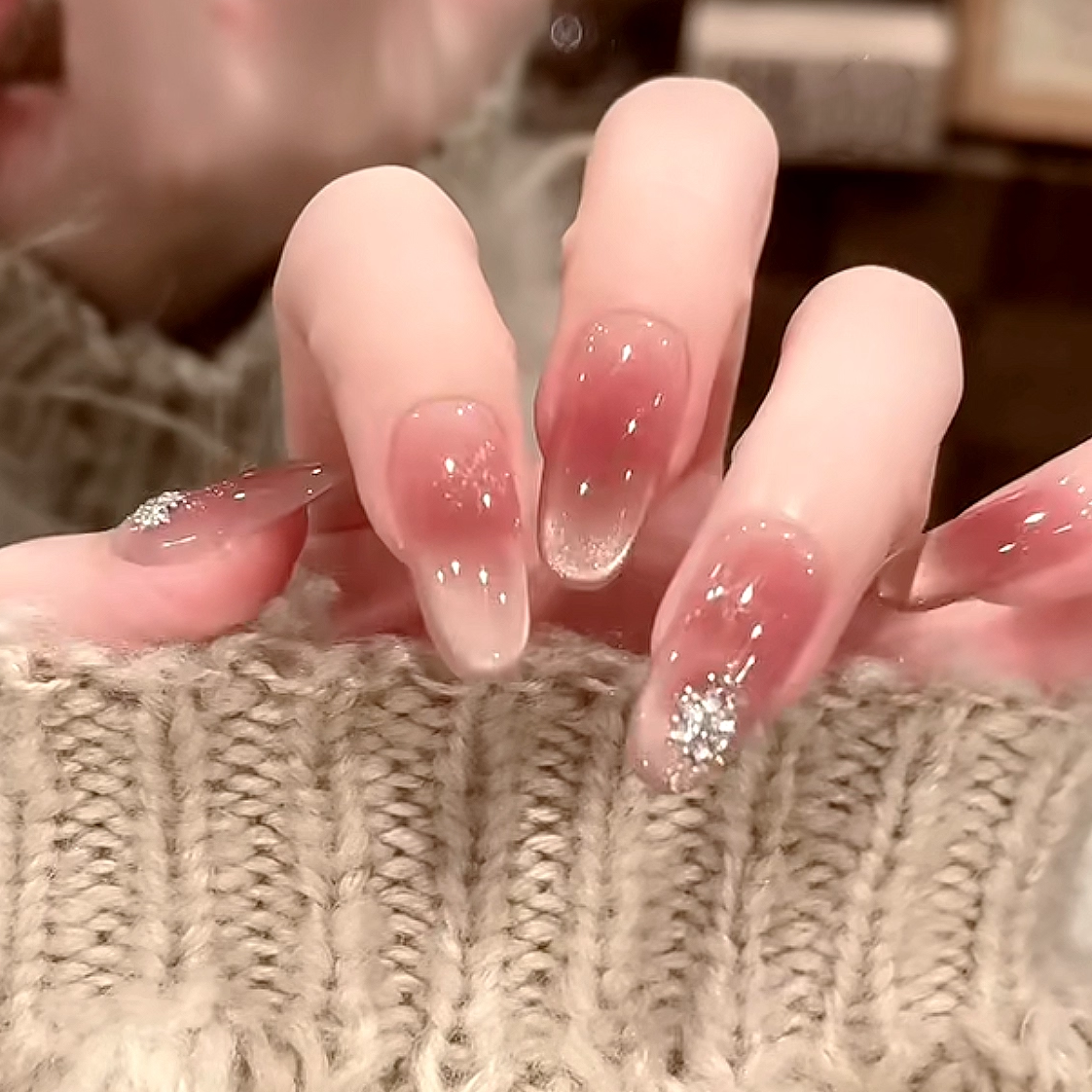 爆闪雪花锆石猫眼美甲穿戴甲片2025新款高级感秋冬裸色渐变美甲,彩妆/香水/美妆工具,穿戴甲/甲片,淘宝优惠券,粉丝福利购,淘宝优惠卷