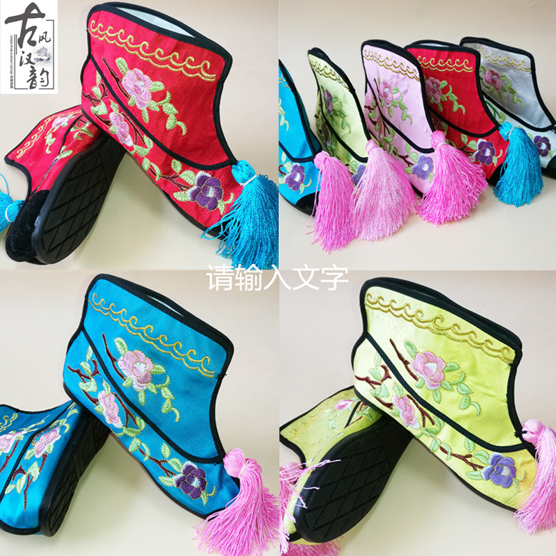 戏剧戏曲新款平底女快靴刀马旦红色打鞋女绣花打兵鞋软底女彩快靴