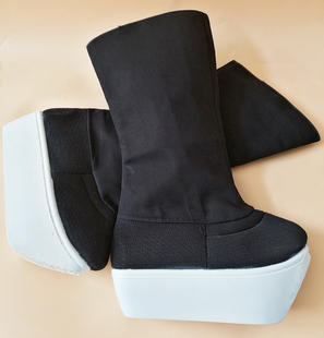 新款 戏剧朝靴武生靴仿北京朝靴厚底官靴方扣皂纳米厚底男靴高靴