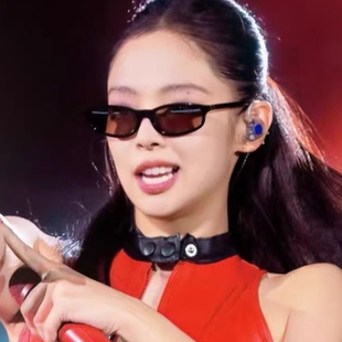 Jennie演唱会同款黑色猫眼墨镜女潮欧美甜辣妹风方圆脸显瘦太阳镜