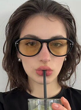 黑框渐变茶色显瘦防晒度假墨镜女