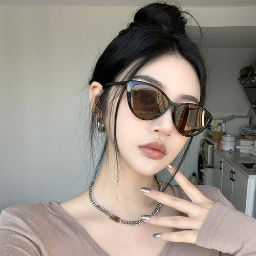 复古猫眼黑框茶色网红偏光墨镜女