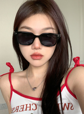 2025新款gm墨镜女圆脸显瘦黑框