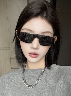 下半框复古黑色亚裔辣妹风墨镜女