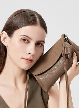 时尚牛皮小包包斜挎包女2026新款单肩包包小众百搭通勤手机零钱包