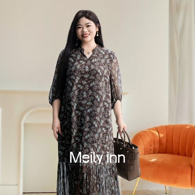 美丽客栈优雅七分袖V领连衣裙长