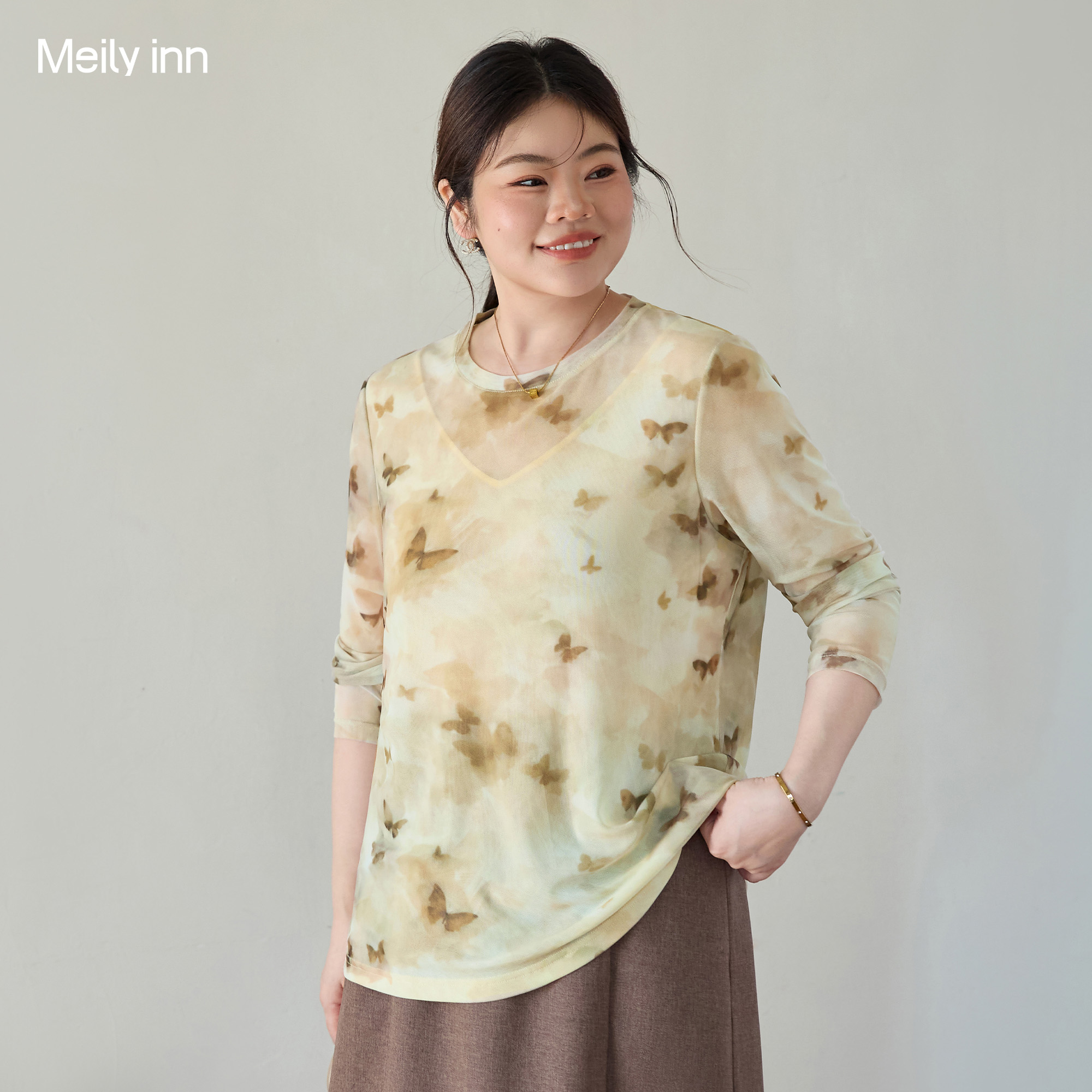 美丽客栈时尚减龄长袖印花上衣女