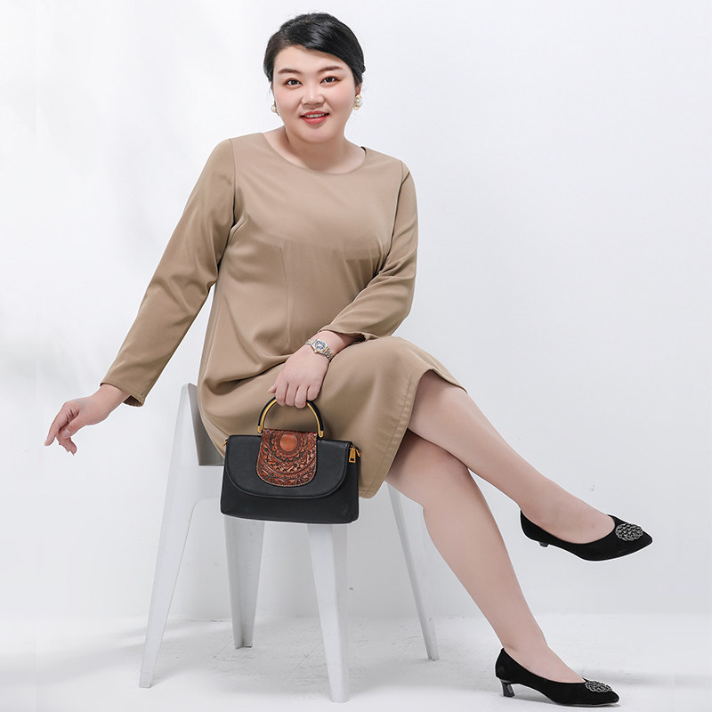 200斤胖mm妹妹减龄轻商务连衣裙