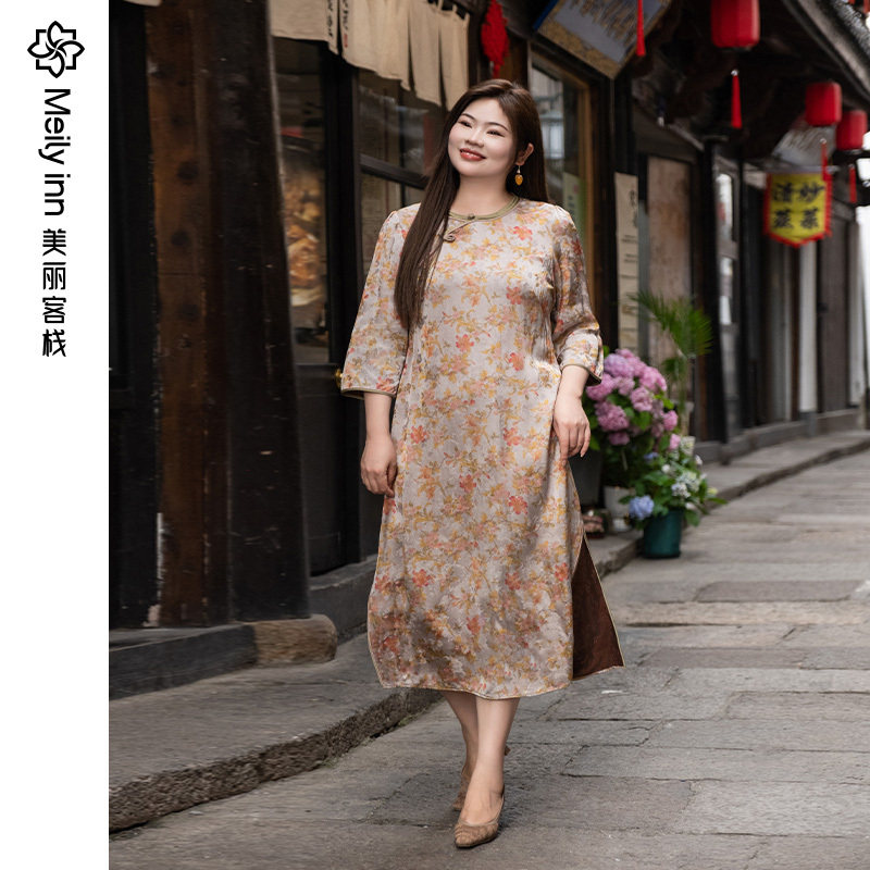 美丽客栈胖mm加肥加大复古缎面提花改良大mm显瘦洋气大码女裙
