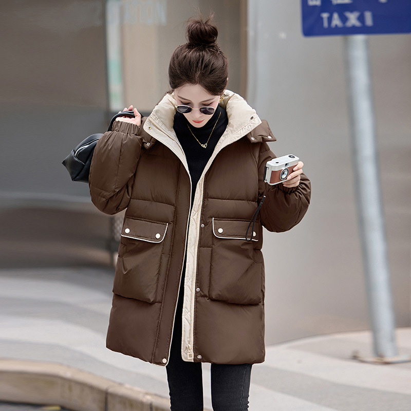 2025年冬季新款时尚优雅气质撞色羽绒棉服女中长款插肩袖棉袄外套