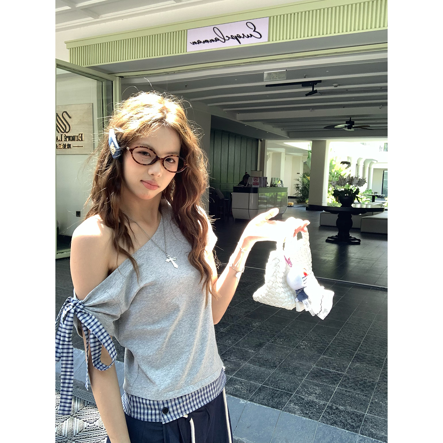 荒荒家 小格子拼接斜摆短袖2025新款小众气质休闲设计绑带T恤女夏