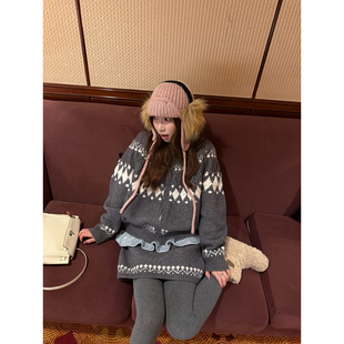 灰色软糯针织外套半裙两件套女 新款 荒荒家费尔岛毛衣套装 2025冬季