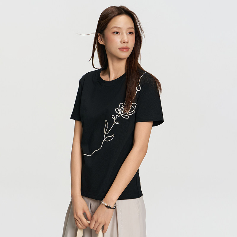 RAPPEYE设计感立体绳绣花朵T恤女