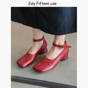 浅口单鞋 女粗跟一字带浅口猪蹄高跟鞋 复古分趾玛丽珍鞋 2026新款