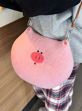 大鱼原创纯手工羊毛小猪包