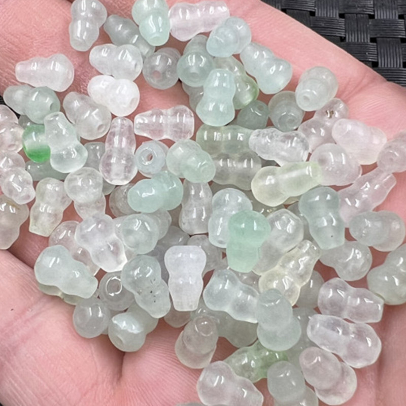 玉石散珠巴山葫芦立体冰种