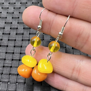 饰品耳环荧光蜜蜡随型耳环人造老蜜蜡耳环鸡油黄蜜蜡耳坠耳饰