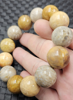 优化黄龙玉圆珠玉石手链20毫米