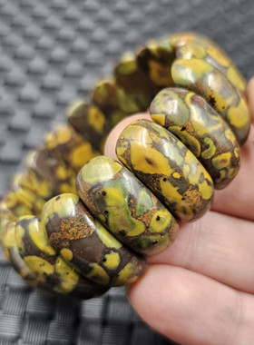 竹节青平安无事牌玉石手链弧形