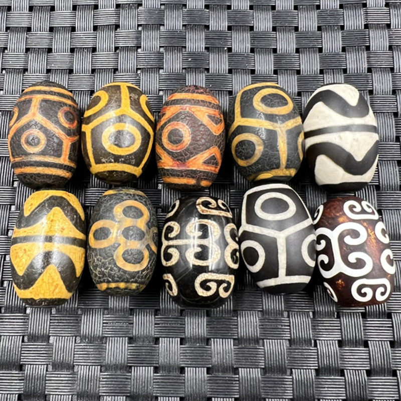 仿古玛瑙天珠玉石散珠黑白虎牙五眼九眼回纹天珠路路通散珠大号珠
