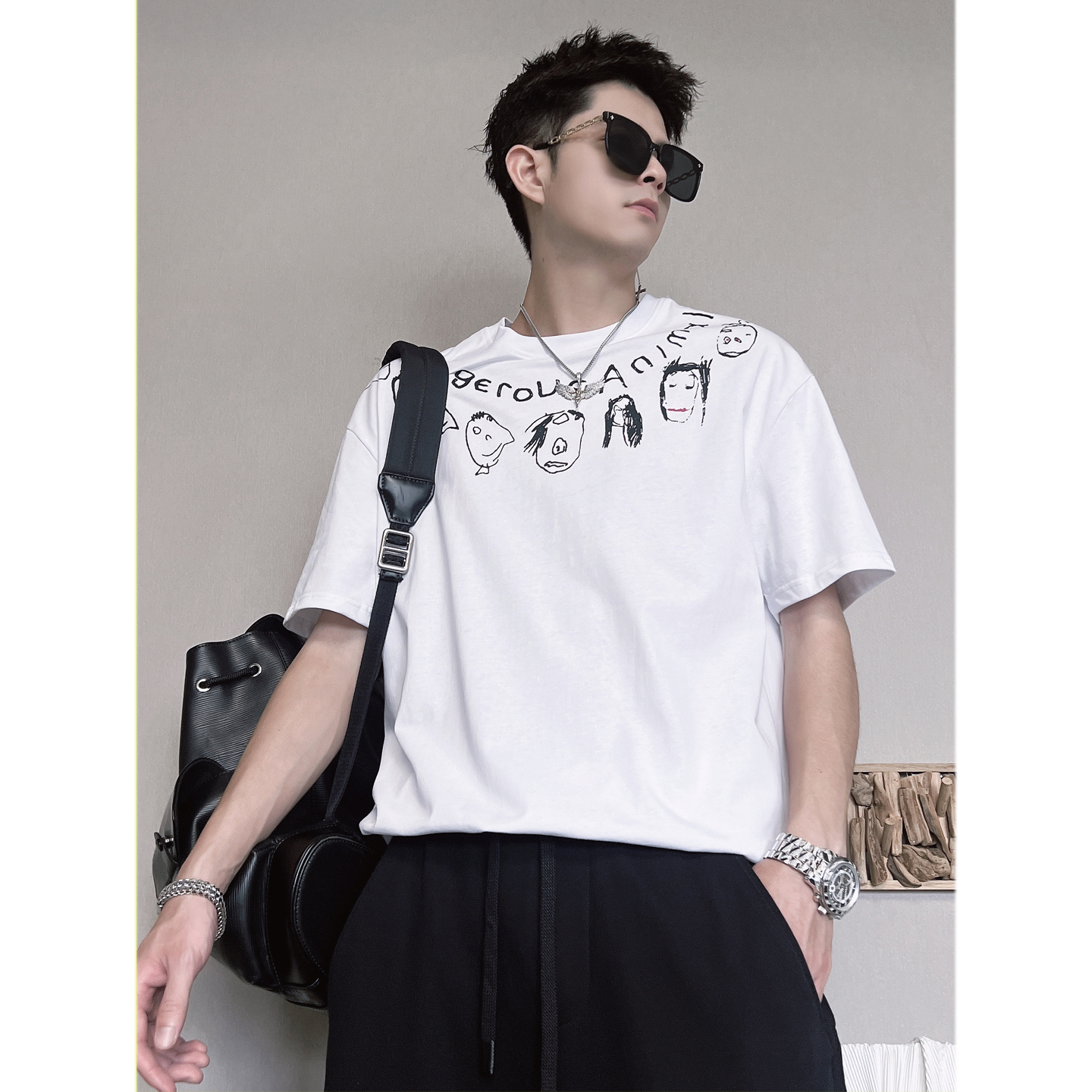 D105B-P58-78M-3XL95%棉5%聚酯纤维抽象印花环领短袖双纱面料，男装T恤，电商A216