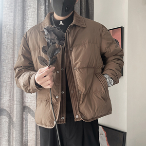Y105-P218控298外聚酯纤维编织面料拼接假两件翻领羽绒服50绒