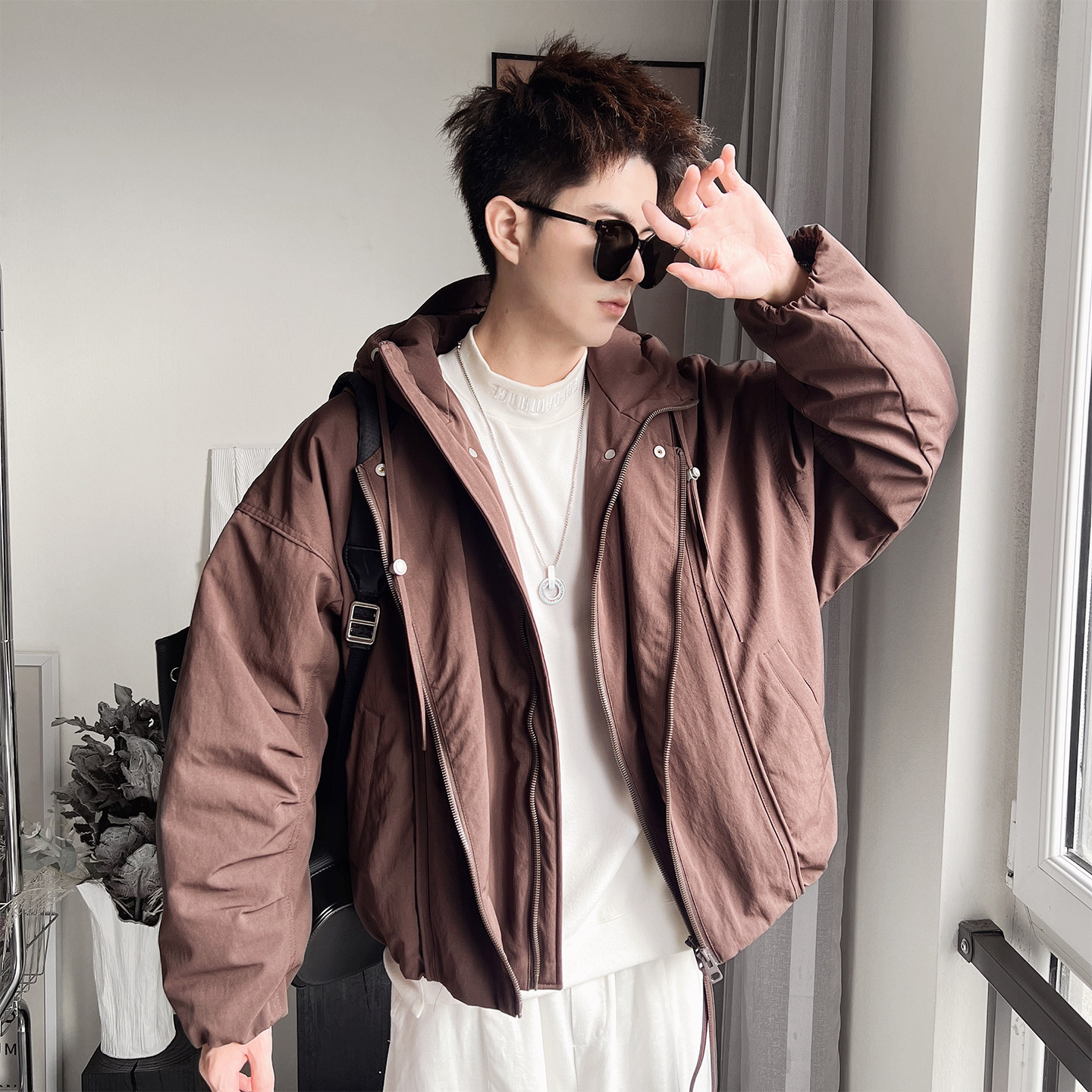 Y135-P328-聚酯纤维90绒（50-100克）假两件双层门襟连帽羽，男装卫衣，电商A216