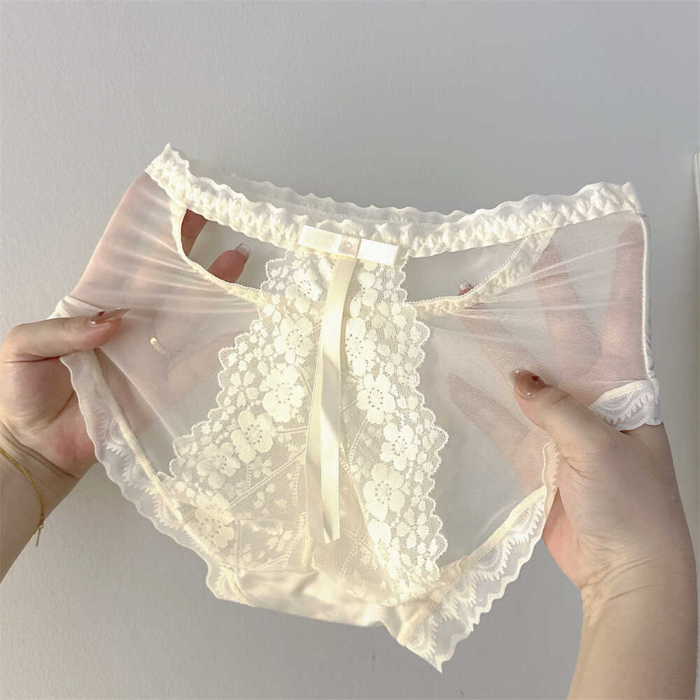 三角女士纯欲风透气网纱蕾丝内裤