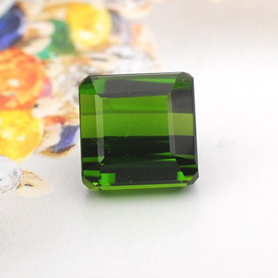 【精品裸石】2.9ct 电光绿 方形 天然绿碧玺 戒面吊坠