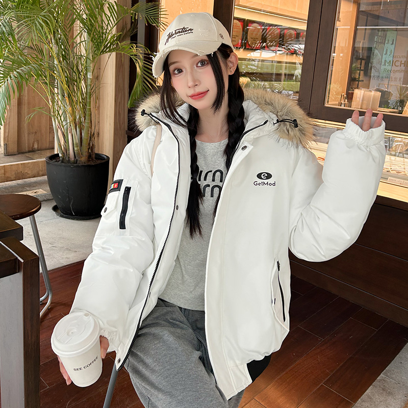 2025冬季新款连帽工装派克服女