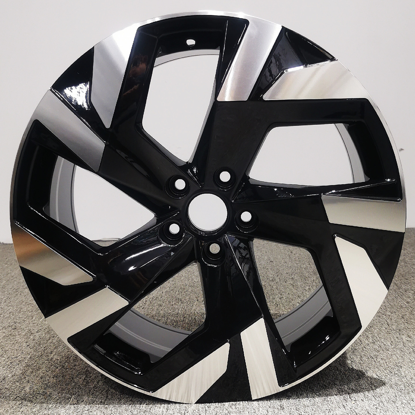 途昂轮毂质保十年包邮送好配件