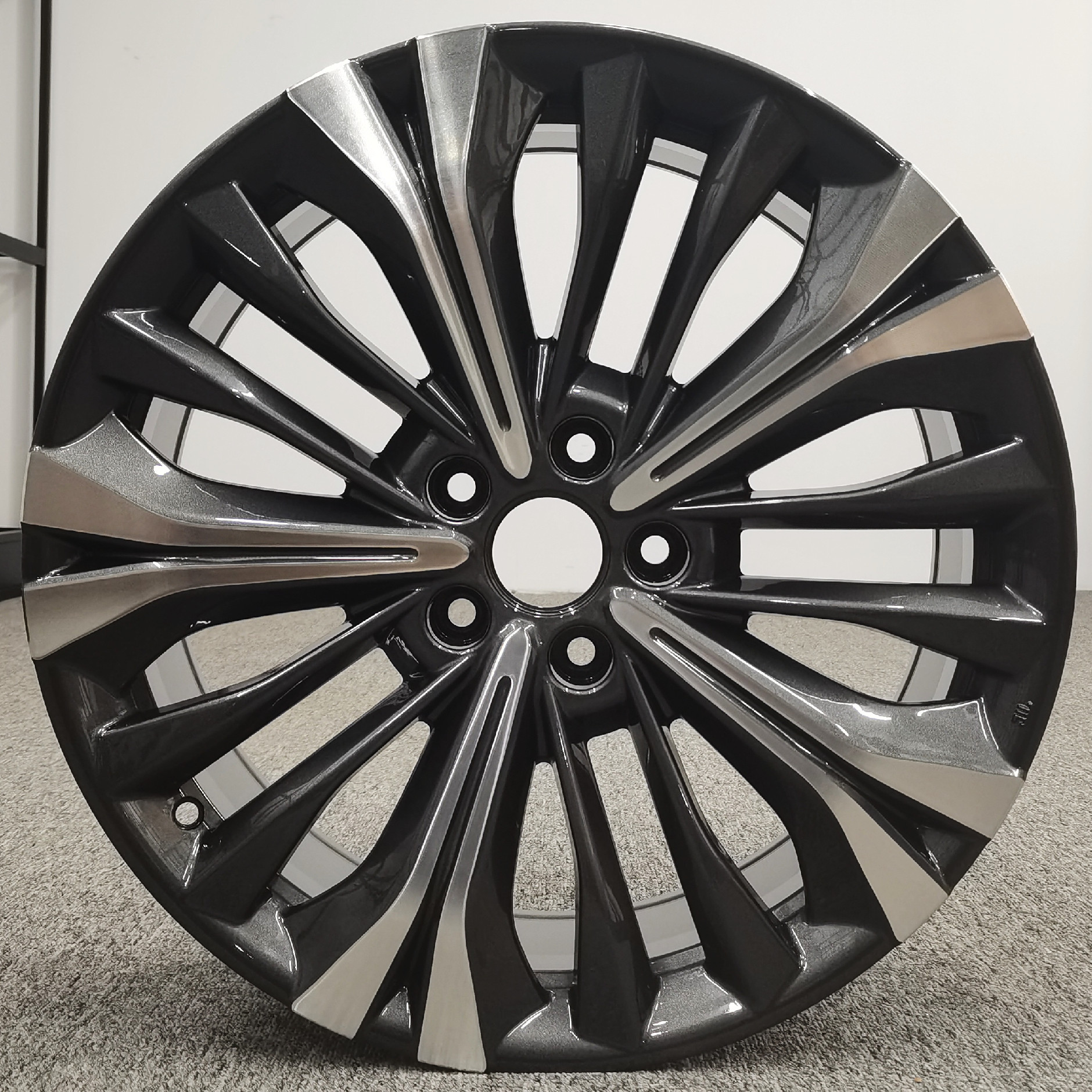 适用于19寸URV冠道 CRV皓影 途观 奥德赛 艾力绅 缤智轮毂X191133,汽车零部件/养护/美容/维保,轮毂,淘宝优惠券,粉丝福利购,淘宝优惠卷