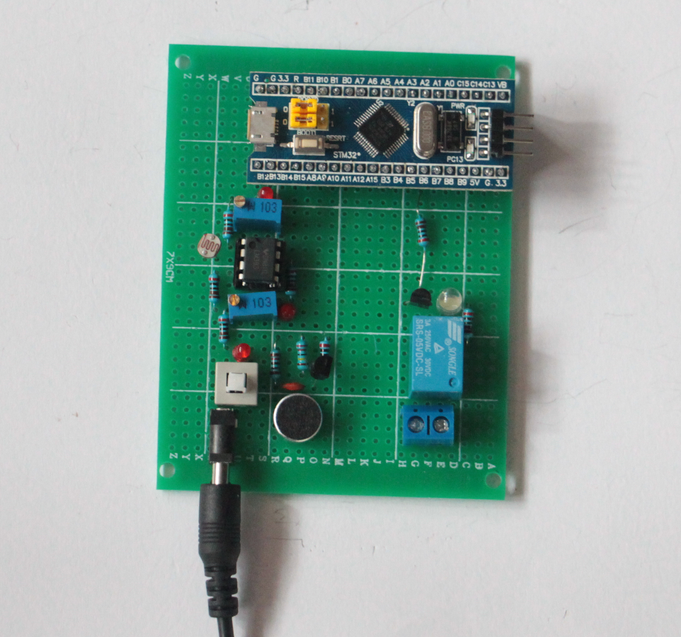 基于stm32单片机光控设计智能