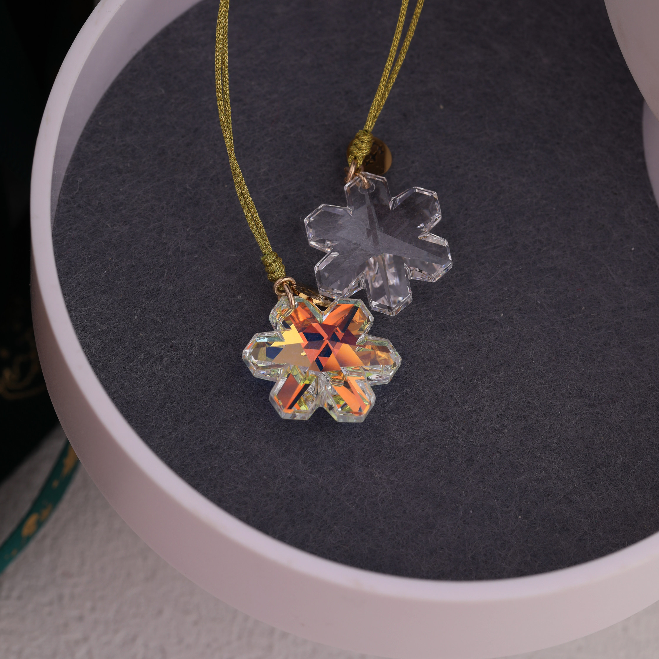 NNU 原创设计奥地利水晶雪花圣诞节礼物简约百搭手机链可爱小挂件