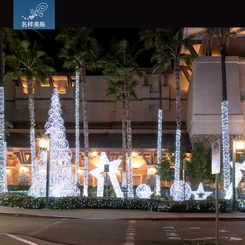 名样美陈户外商业广场DP点圣诞布置球形圣诞树圆球灯饰酒店草坪灯