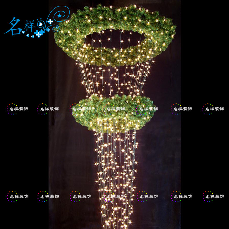 名样美陈大型圣诞节树藤条圆环商场中庭吊饰LED星星灯光亮化工程