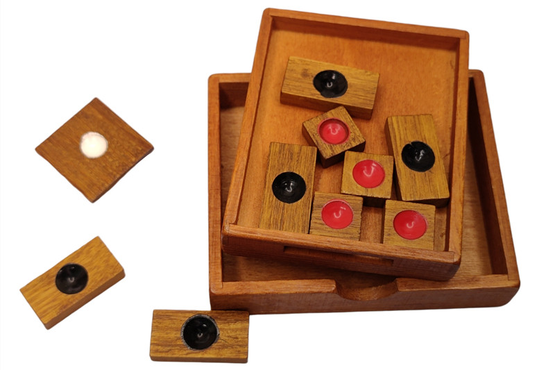 古典华容道经典拼图益智游戏棋木制智力通关成人儿童学生木质玩具